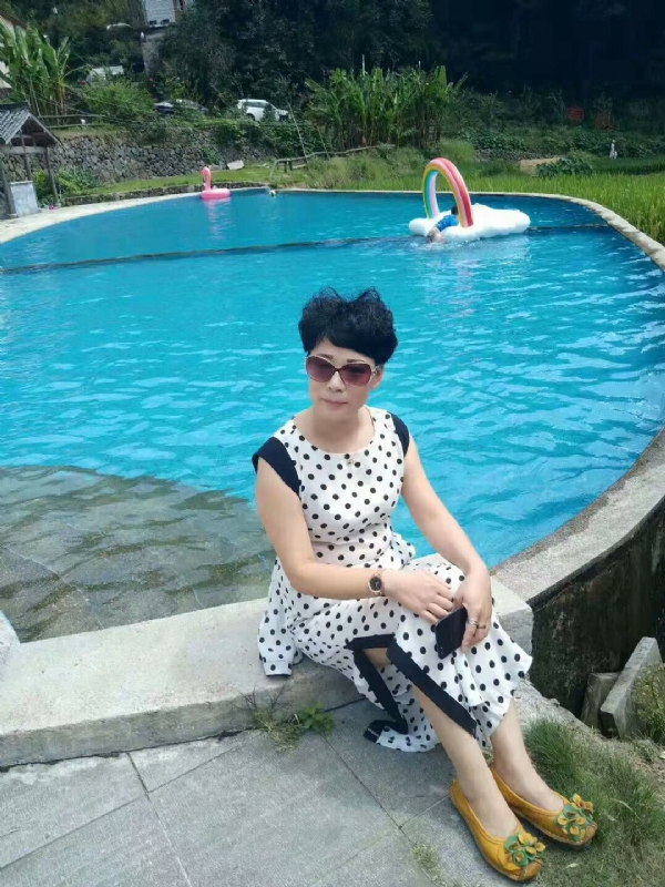 守望幸福的第一张照片--龙泉红颜知己交友网